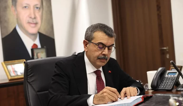 10-kasimda-ara-tatil-baslayacak-mustafa-kemali-anma-etkinlikleri-yapilmayacak