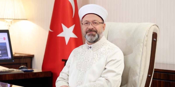 Ali Erbaş: Hutbeler okunmuyor, eleştiriler kulaktan dolma