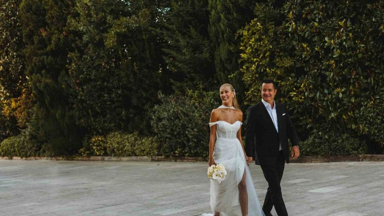 acun-ilicali-ayca-cagla-altunkaya-ile-evlendi