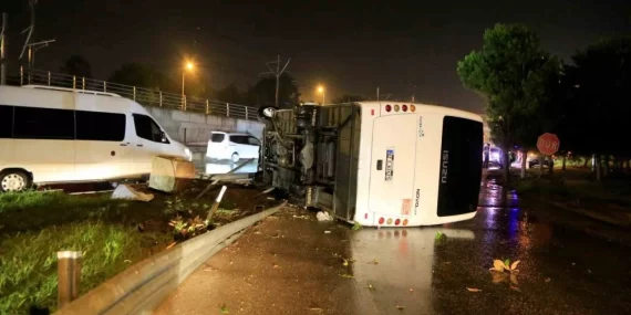 Antalya sağanak yağışa hazırlıksız yakalandı