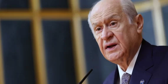 Bahçeli’den ABD’ye zehir zemberek Maduro tepkisi