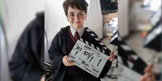 Yeni Harry Potter dizisinden ilk resmi fotoğraf paylaşıldı