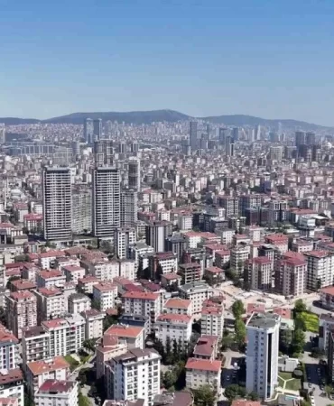 istanbul-deprem-sonrasinda-havadan-goruntulendi