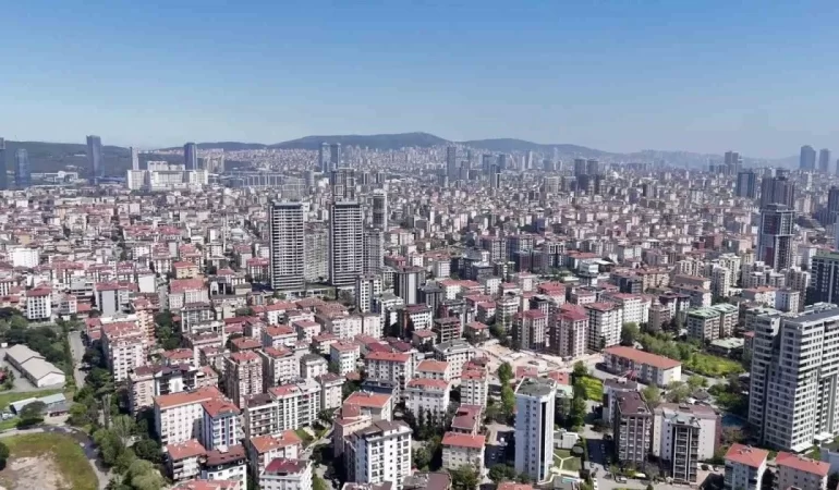 istanbul-deprem-sonrasinda-havadan-goruntulendi
