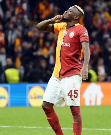 osimhen-tottenhama-2-gol-atti