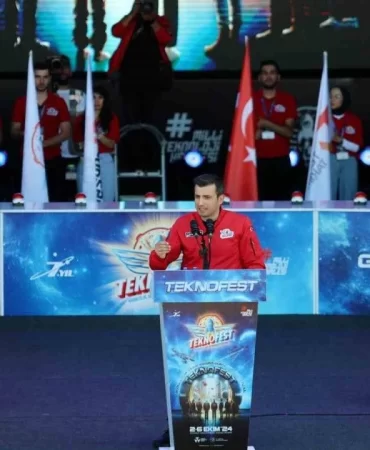 selcuk-bayraktar-simdi-canavarlarin-zamani