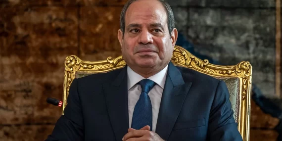 Sisi: Savaşı sona erdirmek için Trump devreye girmeli