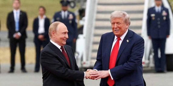 Trump: Hiçbir donanma bizimkine yaklaşamaz