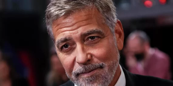 George Clooney’den Kamala Harris eleştirisi