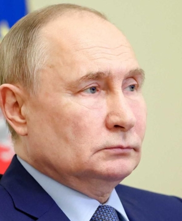 putin-masayi-devirdi-zelenskiy-mesruiyeti-kaybetti