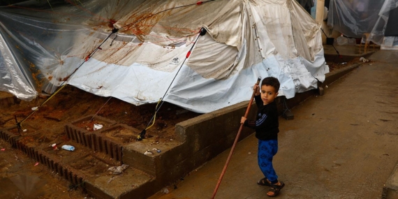 UNICEF: Gazze’de çocuklar sular altındaki çadırlarda uyuyor