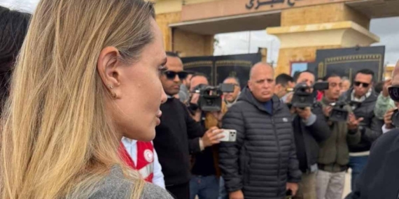 Angelina Jolie Refah Sınır Kapısı’nda: Yardımları inceledi