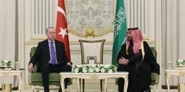 40448900-40448897-CUMHURBASKANI_ERDOGAN_SUUDI_ARABISTAN_VELIAHT_PRENSI_SELMAN_ILE_GORUSTU-255276