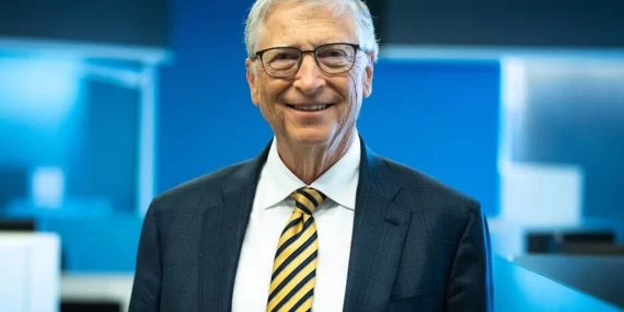 Bill Gates: Epstein ile vakit geçirmek aptallıktı