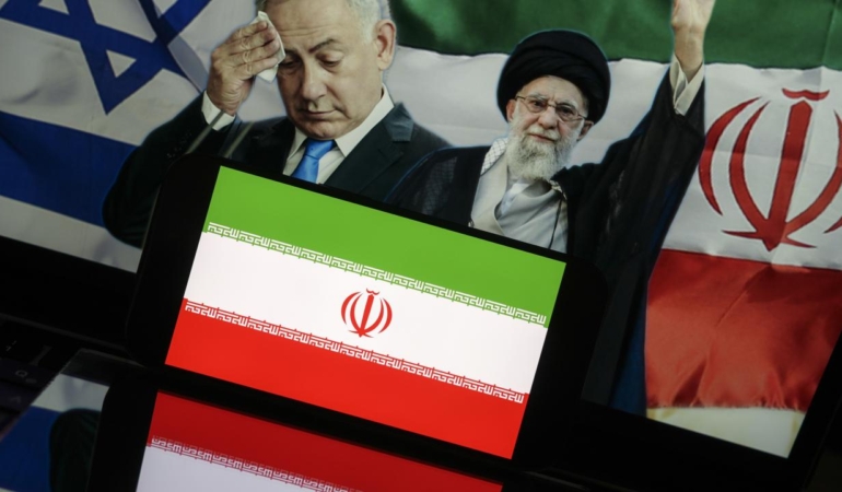 hamaney-netanyahu-iran-bayragi-