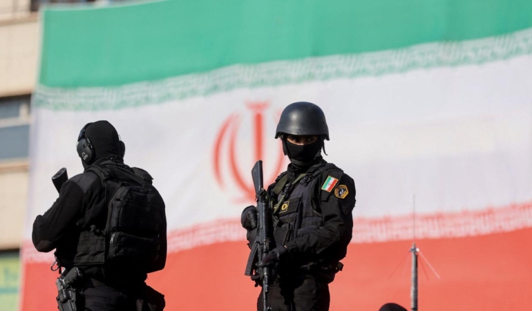 iran-police-re-2437046 (1)