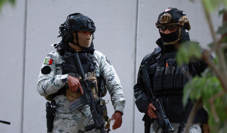 mexico-pol-aa-2441330