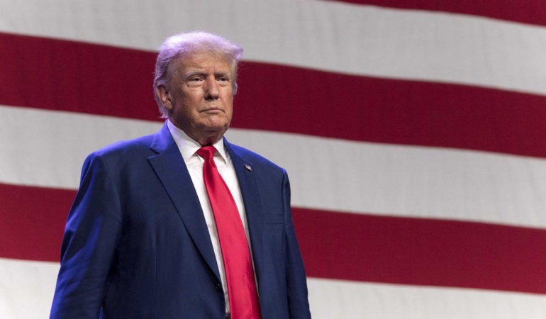 trump-depophotos-2315198