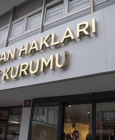 tihekten-diyarbakirdaki-ulasim-engeline-ceza-bu-bir-ayrimciliktir