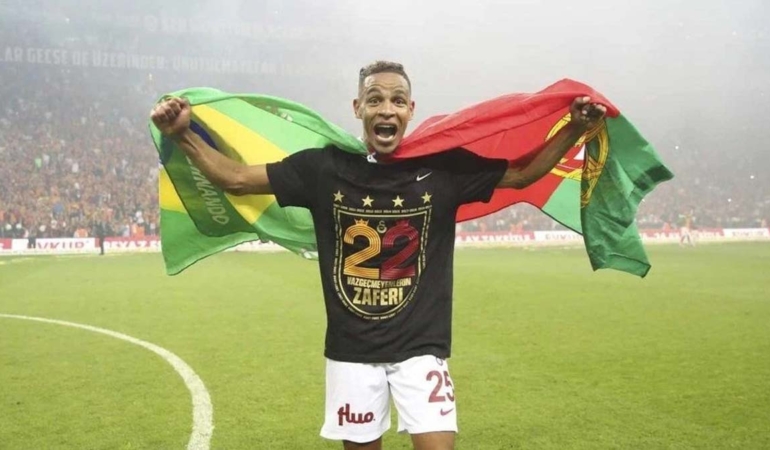 Fernando Reges profesyonel futbol kariyerini noktaladı