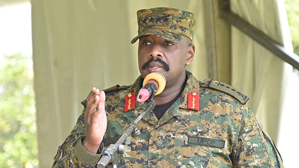 Uganda Savunma Komutanı skandal paylaşımlarını sildi