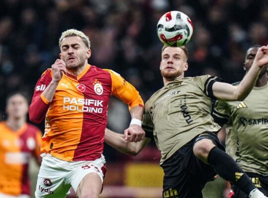 Galatasaray sahasında takıldı: Zirve yarışı kızıştı