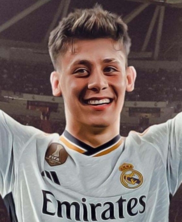 Real Madrid'e bir darbe daha: Şampiyonluk şansı zora girdi