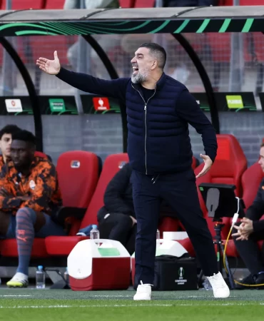 Arda Turan tarihe geçti: Shakhtar Konferans Ligi'nde yarı finalde