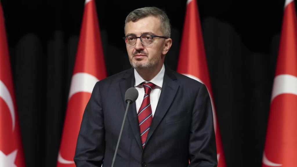 Burhanettin Duran'dan 23 Nisan mesajı