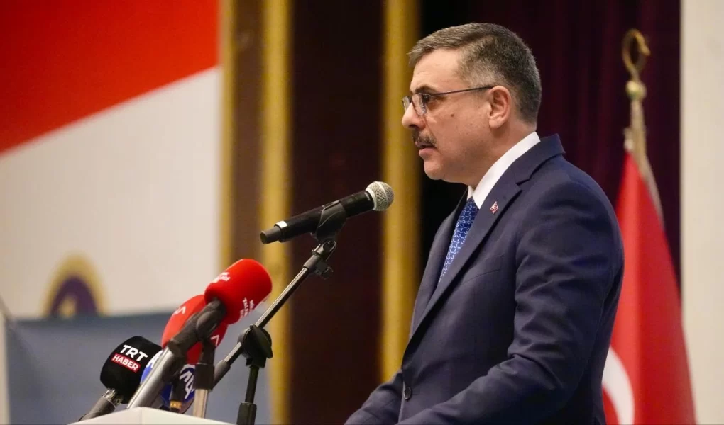 Çiftçi: Türkiye küresel dönüşümün merkezindedir