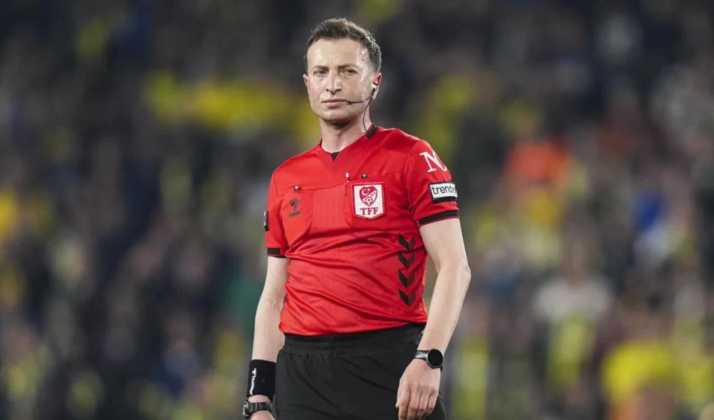 Dev derbide düdük Yasin Kol'da