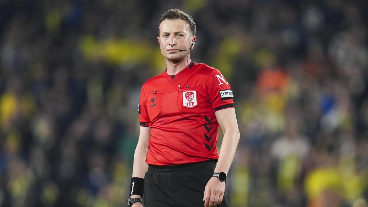 Dev derbide düdük Yasin Kol'da