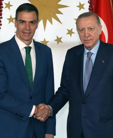 Erdoğan ve Sanchez’den İran’ın yıkımına karşı ortak duruş