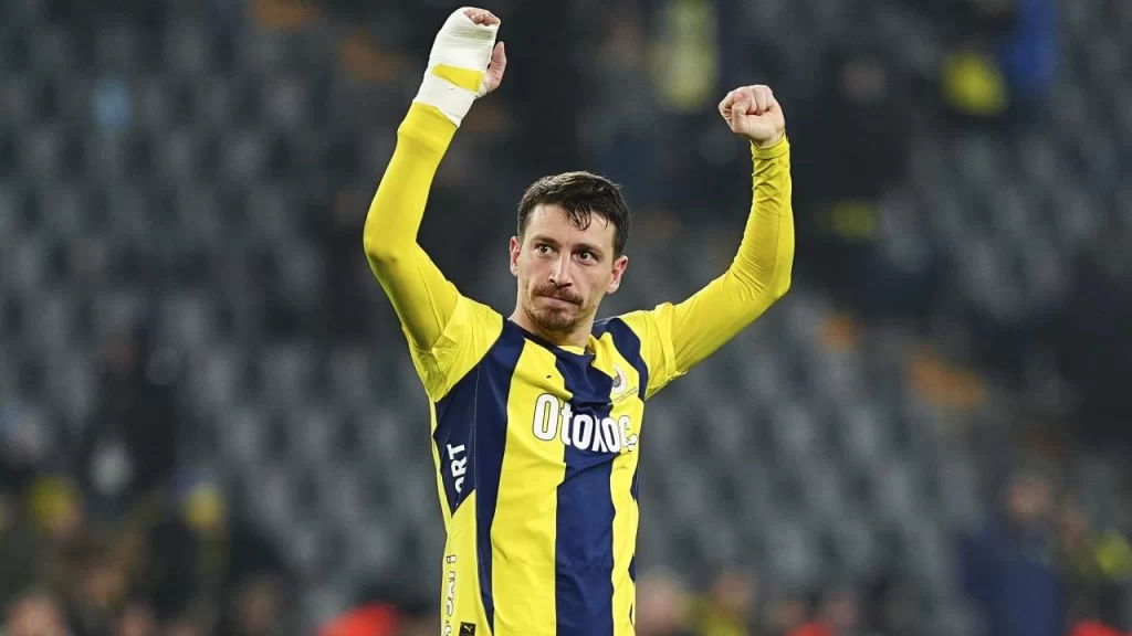 Fenerbahçe'de bahis şoku: Mert Hakan Yandaş'a 12 ay ceza