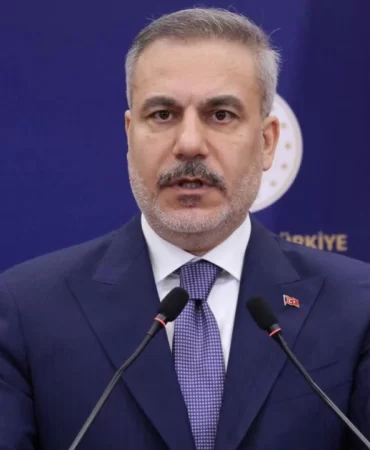 Fidan ve Cooper’dan kritik barış diplomasisi
