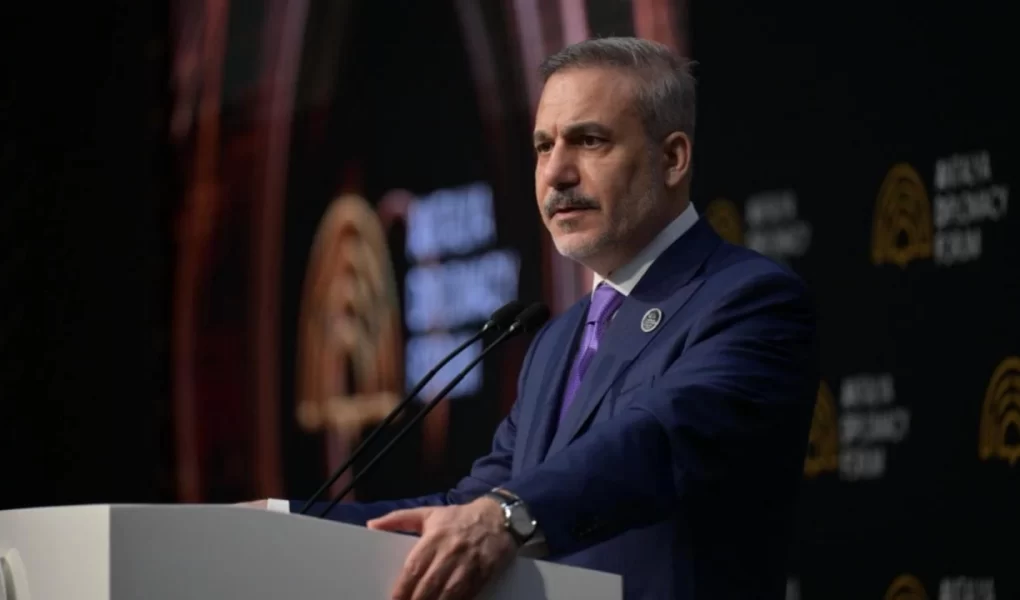 Fidan'ın uyarısı Yunan basınında gündem: "Kirli ittifak"