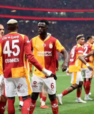 Galatasaray derbi zaferiyle şampiyonluk kapısını araladı