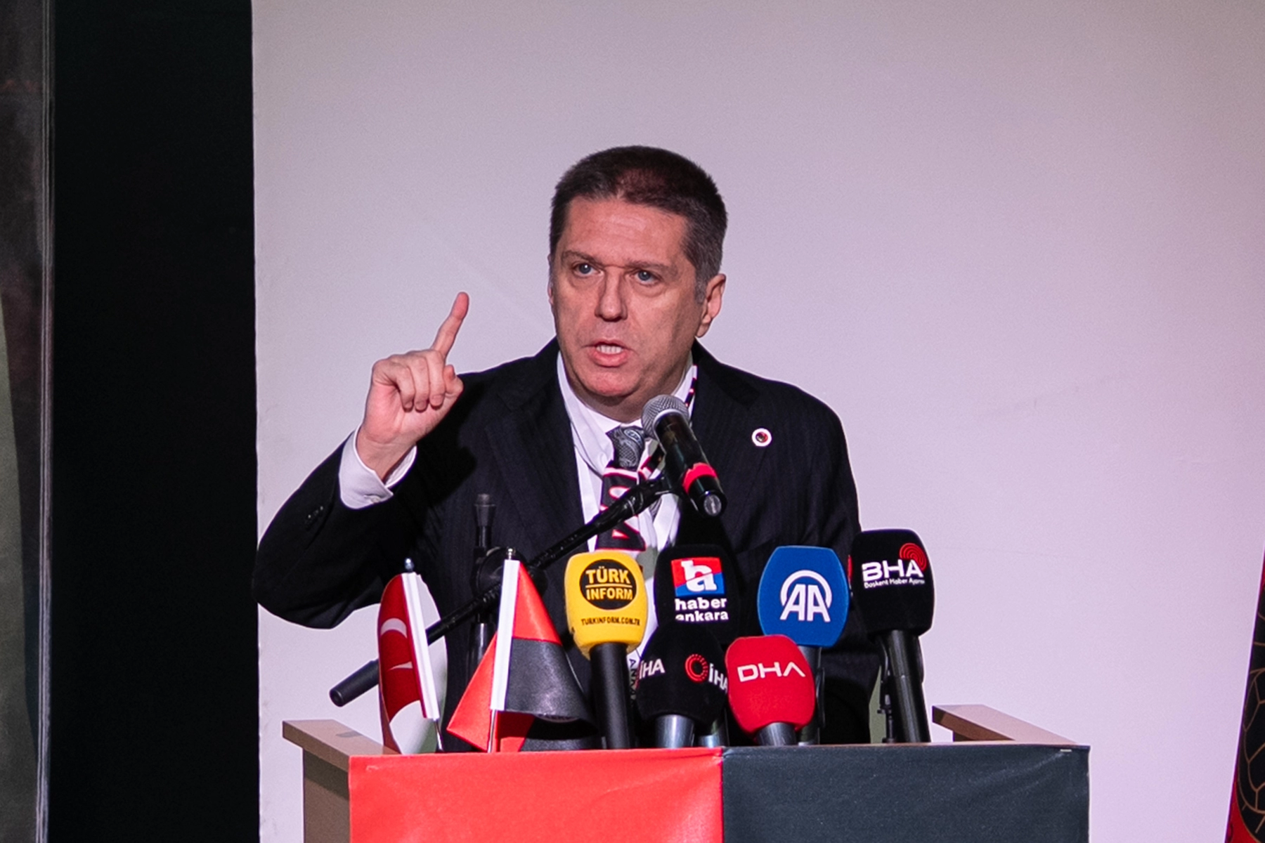 Gençlerbirliği'nde Onyekuru iddialarına son nokta