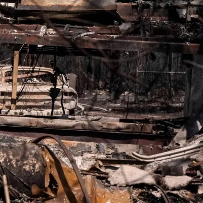 Georgia'da alevler şehre indi: 120'den fazla ev kül oldu