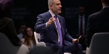 Hakan Fidan'dan gençlerin sorularına dikkat çeken yanıtlar