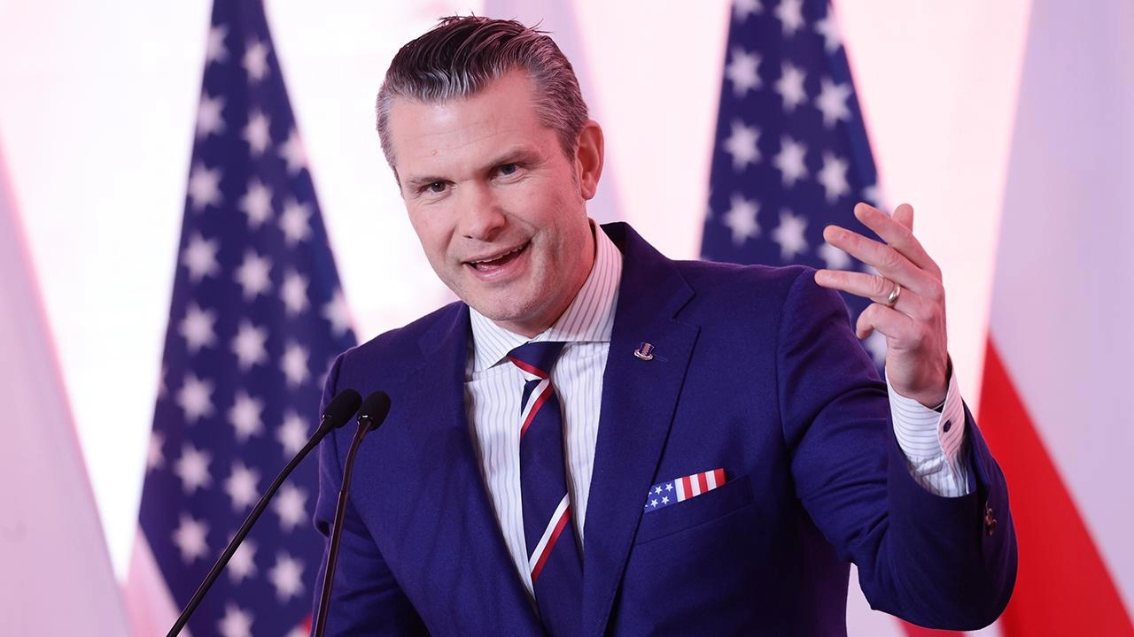 Hegseth'ten İran'a sert altyapı tehdidi