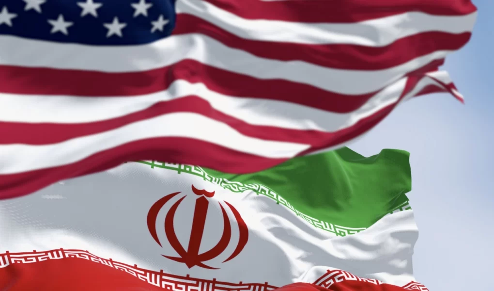 İran'dan ABD'ye esir kampı tehdidi: Bölgeden çekilin