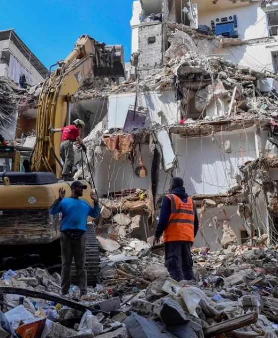 İsrail "Gazze Modeli" yıkımı Lübnan'a taşıyor