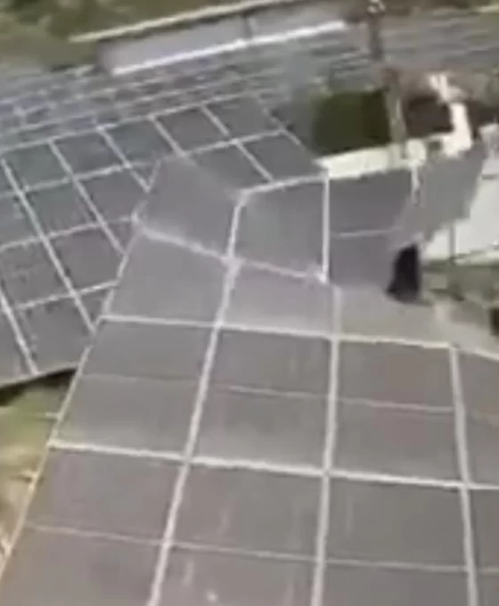 İsrail ordusu Lübnan'da sivil altyapıyı hedef aldı