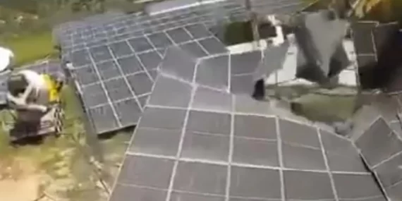 İsrail ordusu Lübnan’da sivil altyapıyı hedef aldı