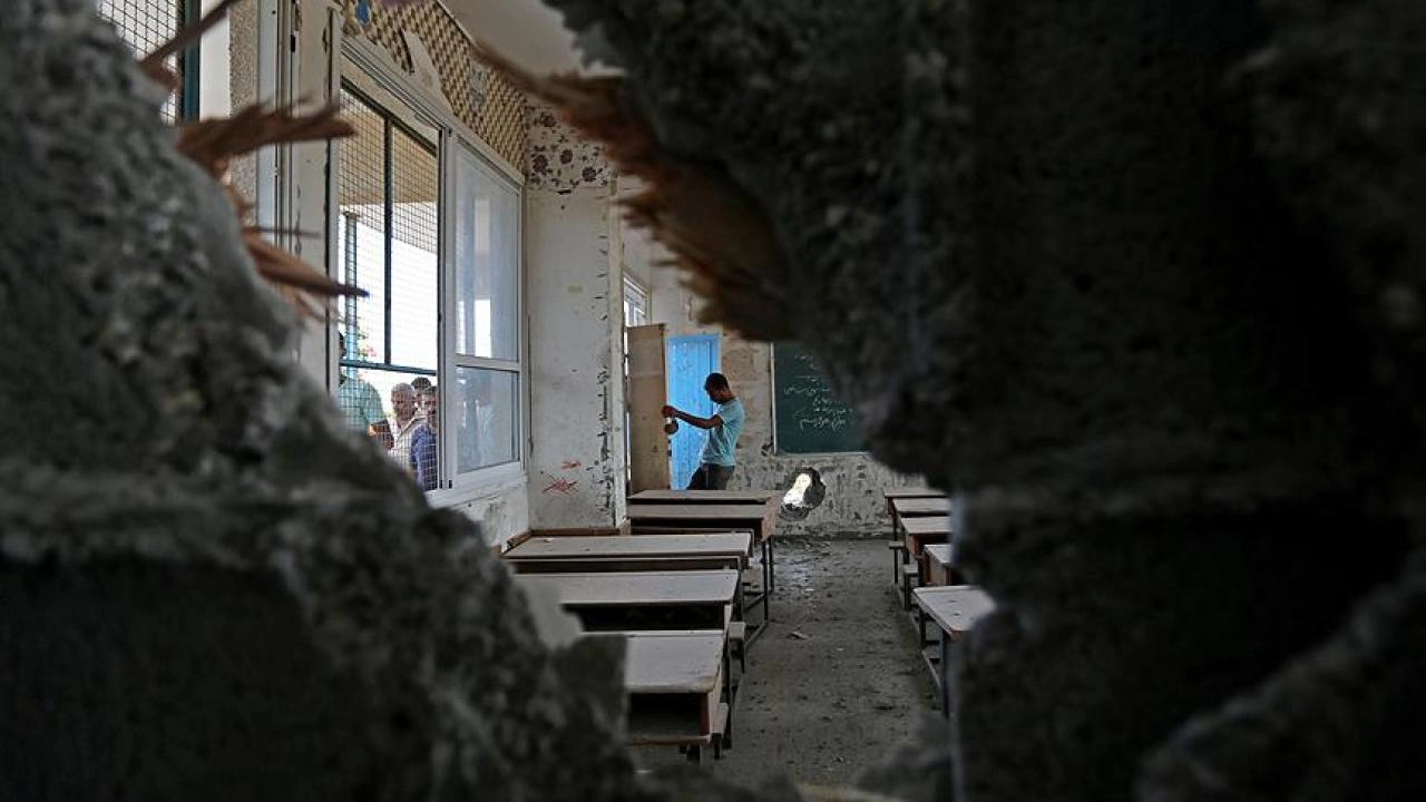 İsrail ordusundan okula giden çocuklara bombalı müdahale