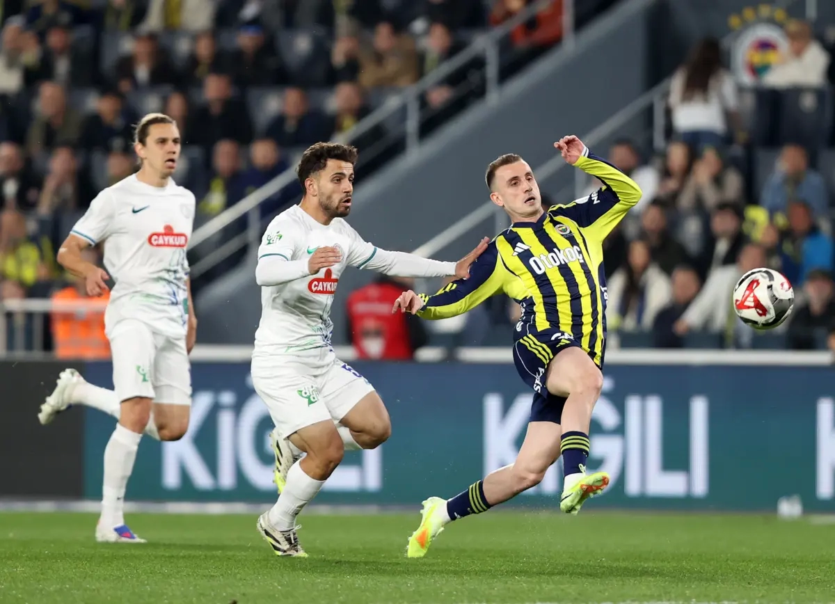 Kadıköy'de sessiz gece: Fenerbahçe galibiyeti koruyamadı