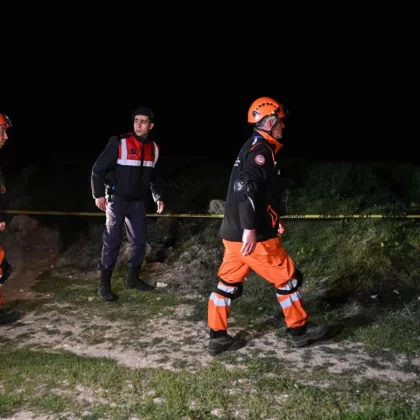 Kaza kırıma uğrayen helikopterde inceleme sürüyor