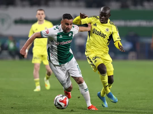 Konyaspor yarı finalde: Fenerbahçe'den dramatik veda