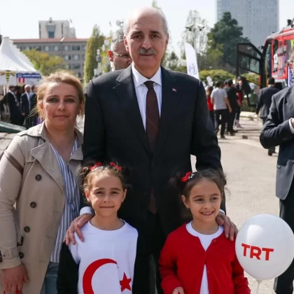 Kurtulmuş "Meclis Bahçesi Çocuk Bahçesi" alanını ziyaret etti